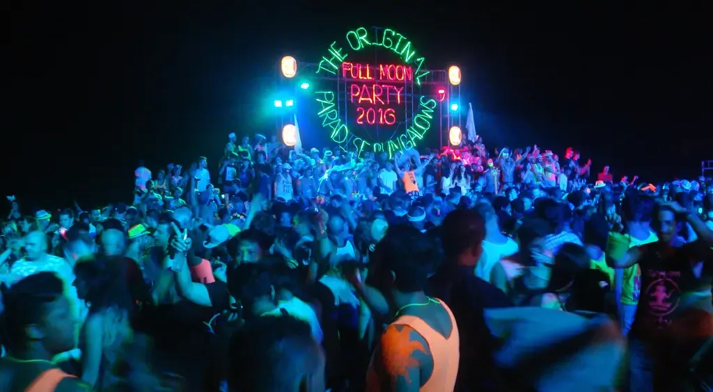 Full Moon Party - Sunrise Session